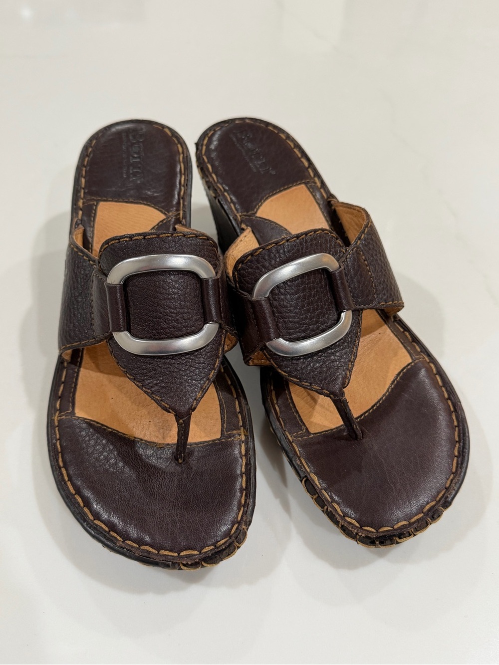 Brown Leather Buckle Thong Sandals
